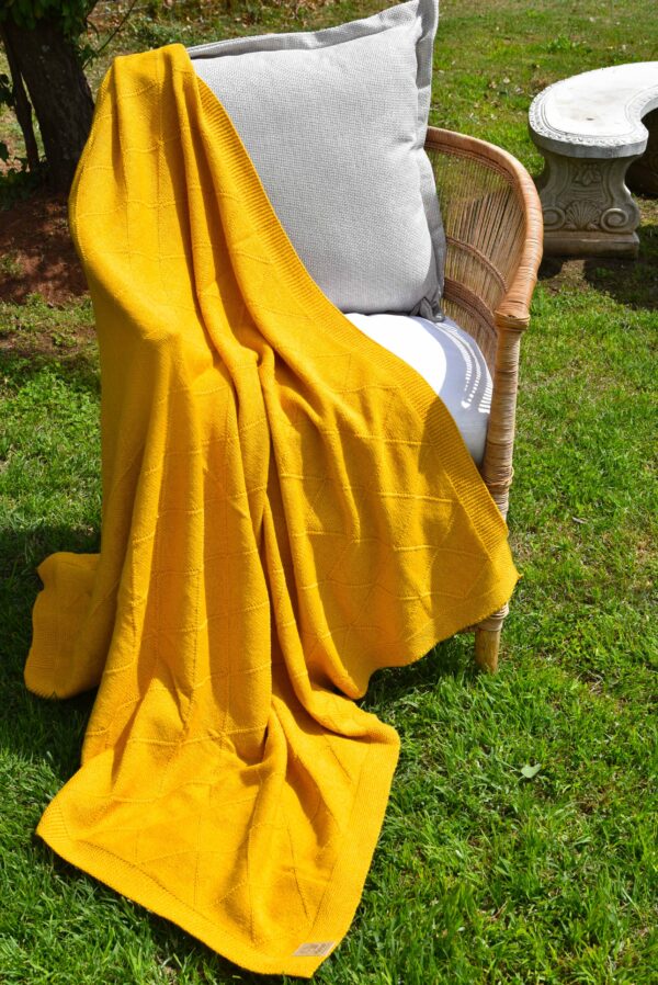 Premium Sesli blanket and throw range